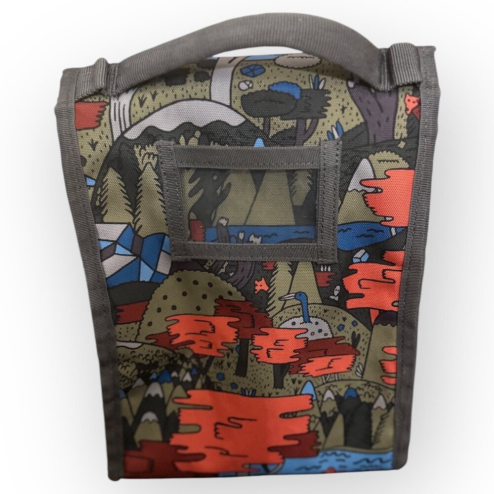 Burton Snowboards Insulated Lunch Bag Forest Print - Small Puncture on Interior - Picture 15 of 16